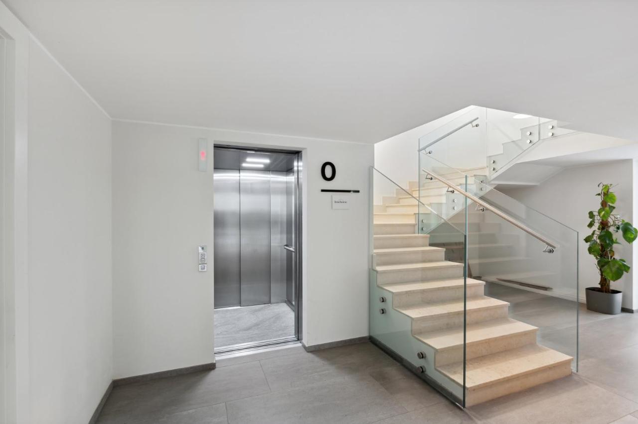 Limehome Milan Via Stresa Екстериор снимка