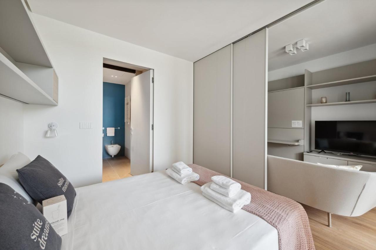 Limehome Milan Via Stresa Екстериор снимка